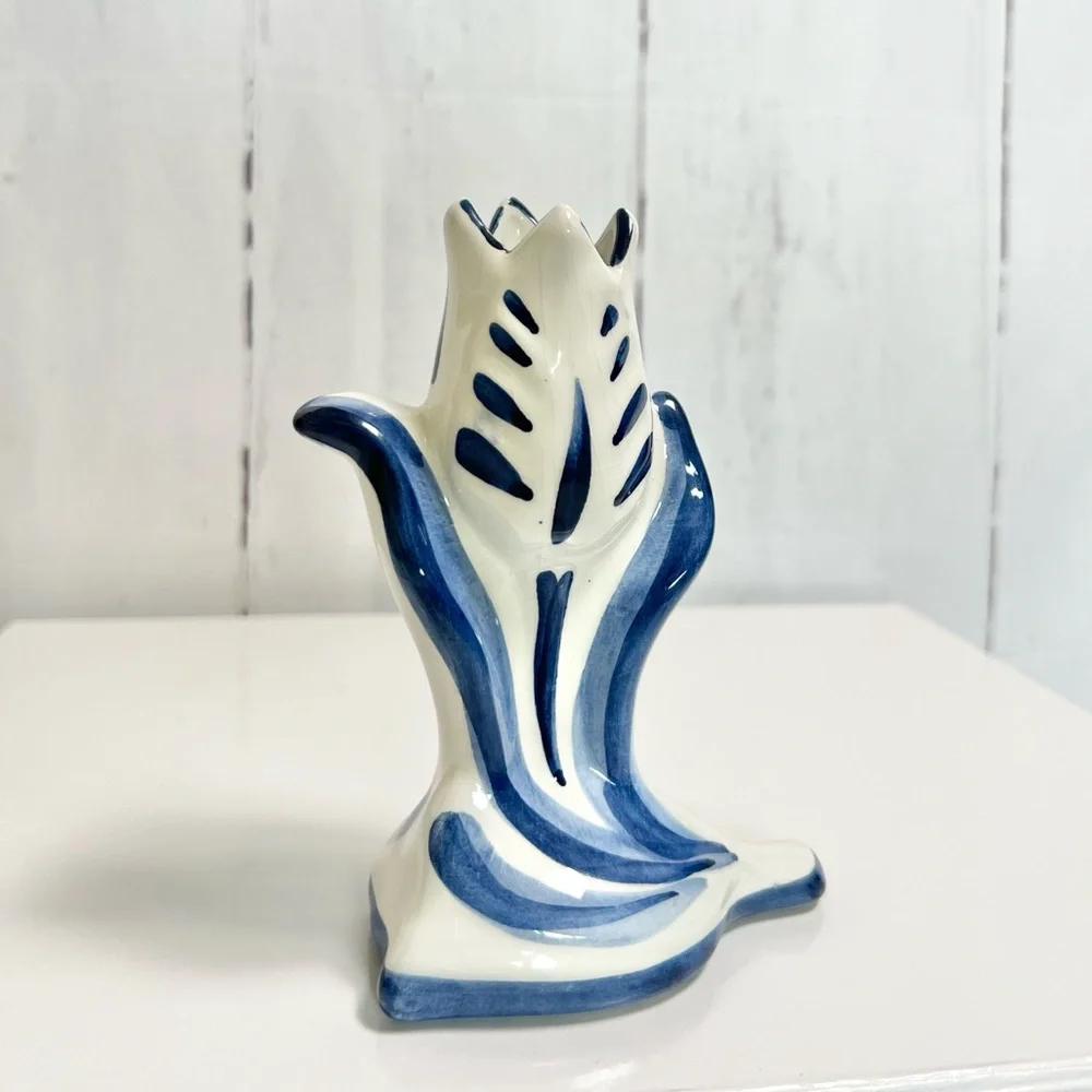Vintage Royal Delft Blue Holland Bud Vase – Hand-Painted Tulip Shaped  Vase